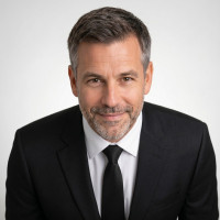Michael R. Thompson Profile Image