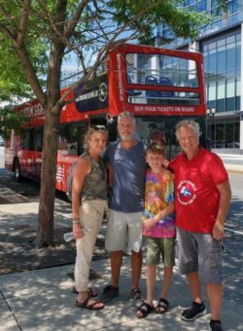 Happy customers of boston sightseeing